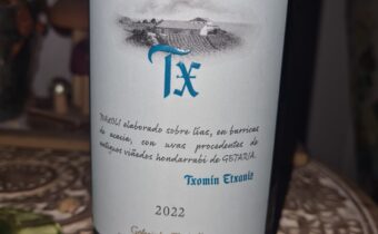 Txakoli 2022, виноробня Txomin Etxaniz, Getariako Txakolina DO, Іспанія