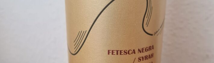 Fetesca Negra / Syrah, урожай 2022 від виноробні Amicius, Словаччина